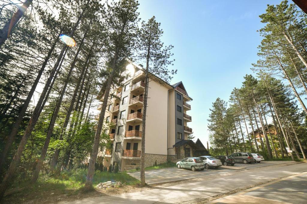 Apartman Silver Lux Lägenhet Zlatibor Exteriör bild