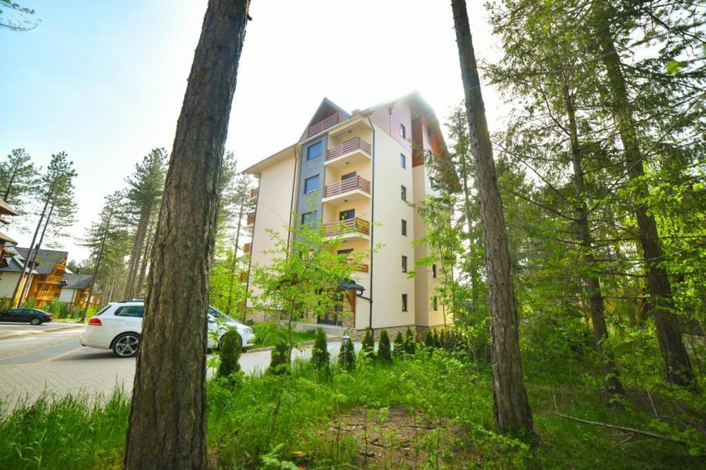 Apartman Silver Lux Lägenhet Zlatibor Exteriör bild